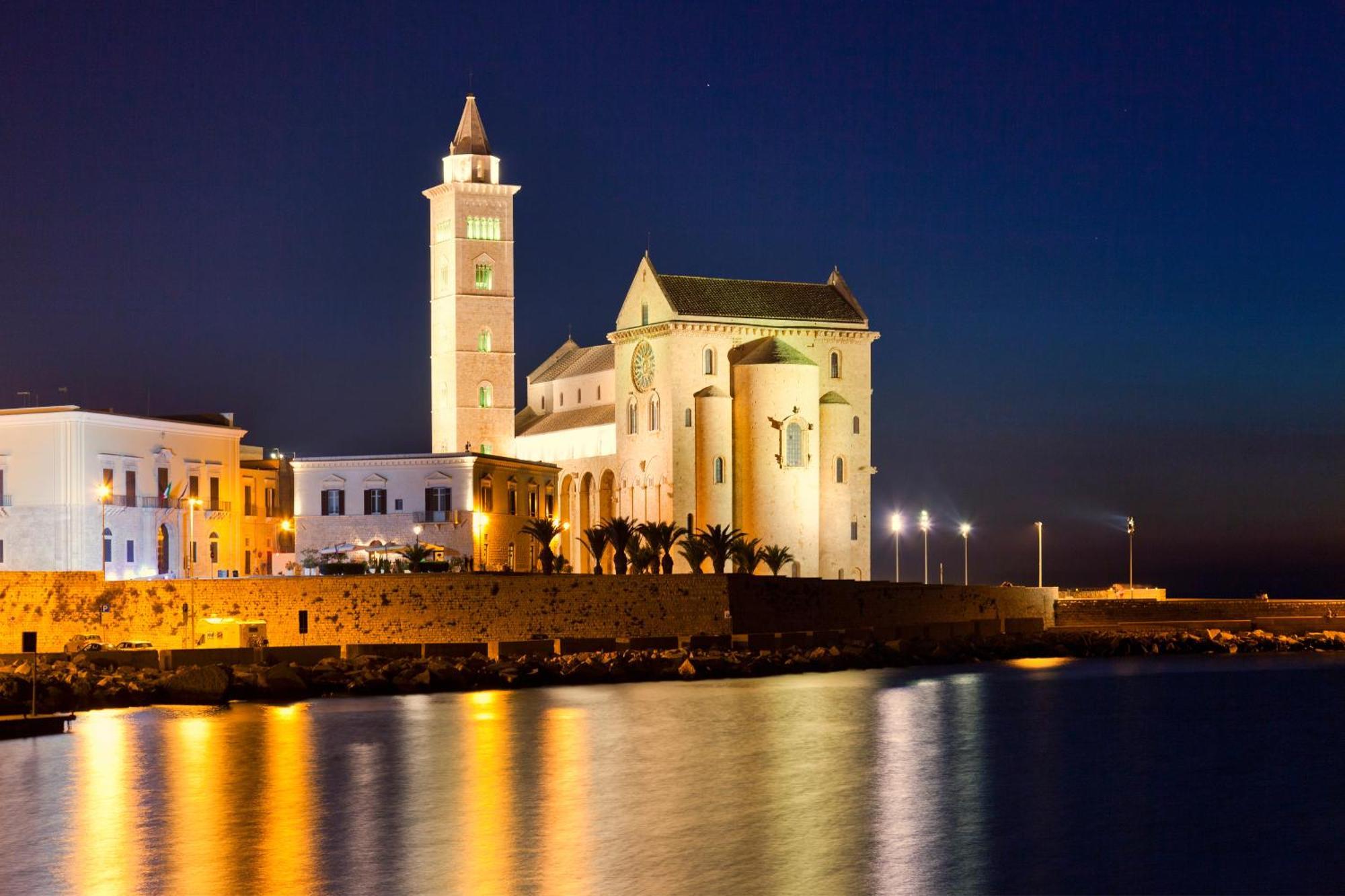 B&B Camera A Sud Maris Trani Exterior photo